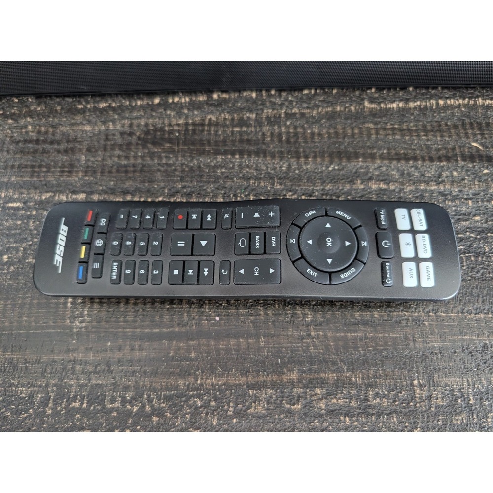 Bose Solo 5 Wireless Bluetooth Soundbar Black 418775 + Remote & Mounting Bracket - Picture 2 of 9